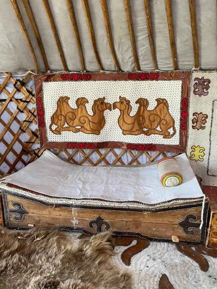 Mongolian Arts and Crafts Carpets