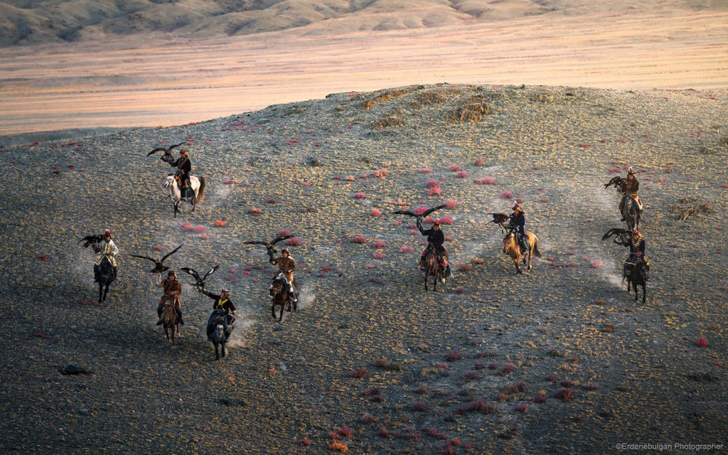 Mongolian Eagle Hunting
